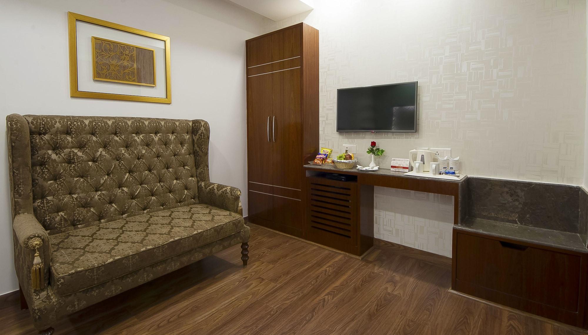 Hotel Swaran Palace Delhi  Extérieur photo