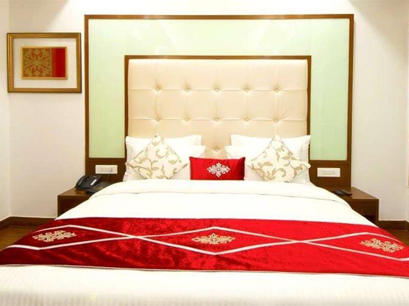 Hotel Swaran Palace Delhi  Extérieur photo