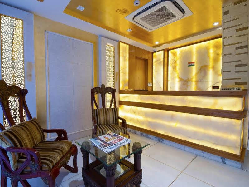 Hotel Swaran Palace Delhi  Extérieur photo