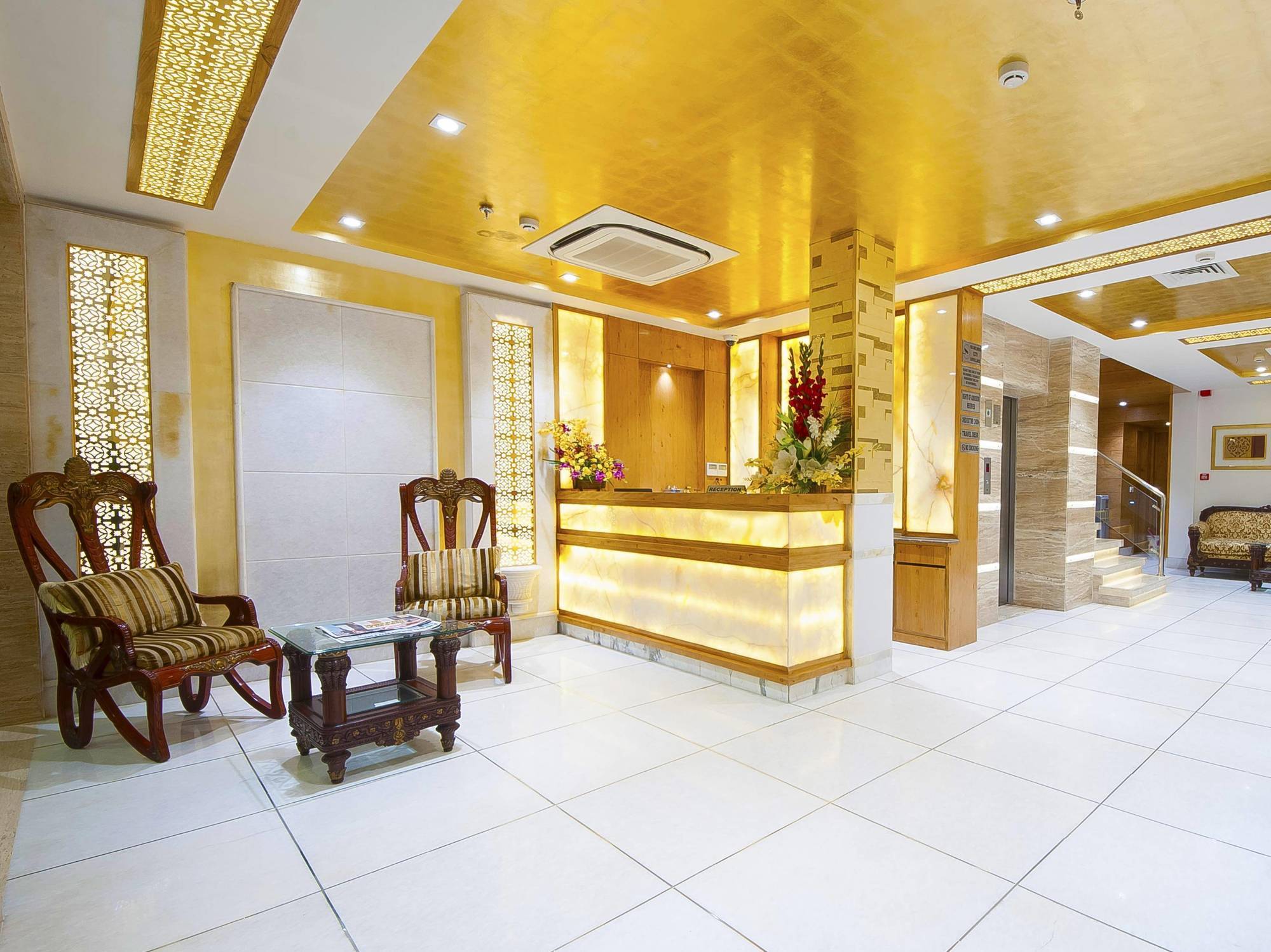 Hotel Swaran Palace Delhi  Extérieur photo