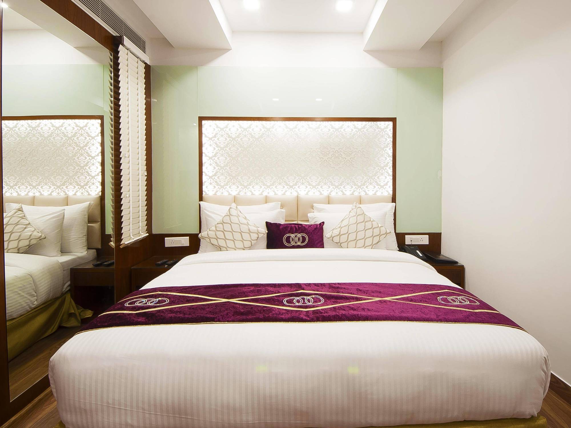 Hotel Swaran Palace Delhi  Extérieur photo