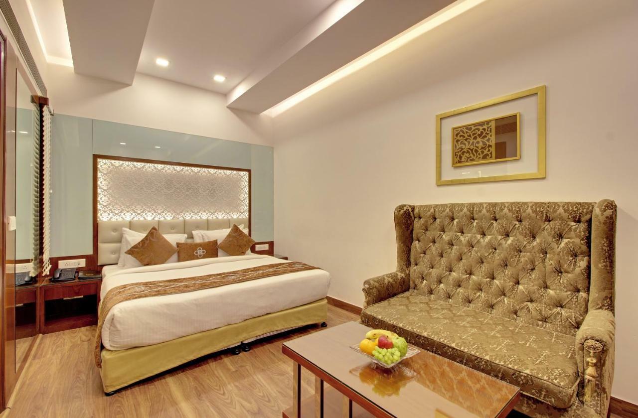 Hotel Swaran Palace Delhi  Extérieur photo